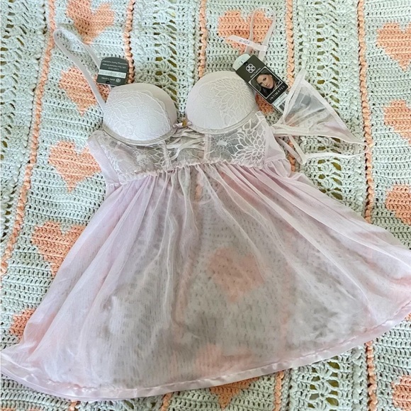 Daisy Fuentes Intimates Pink Lace Babydoll Set Small Push Up W Thong BRAND NEW - Picture 1 of 11